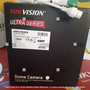 Caméra IP 4MP varifocal motorisée ColorVu Hikvision